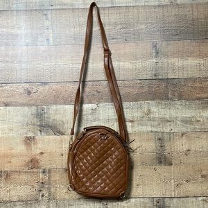 Small tan crossbody